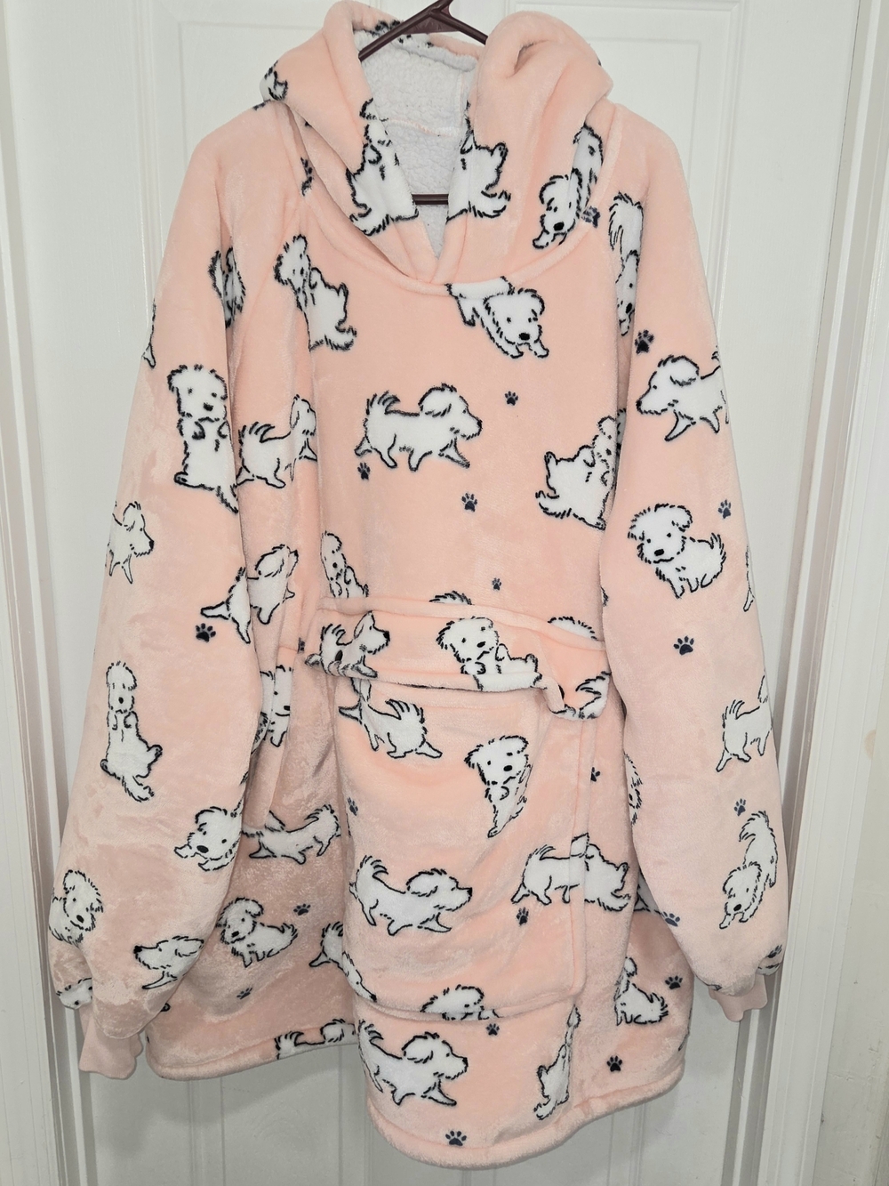 KFUBUO Wearable Blanket Hoodie for Adult Long Sherpa Dog Patterns Oversized SEE
